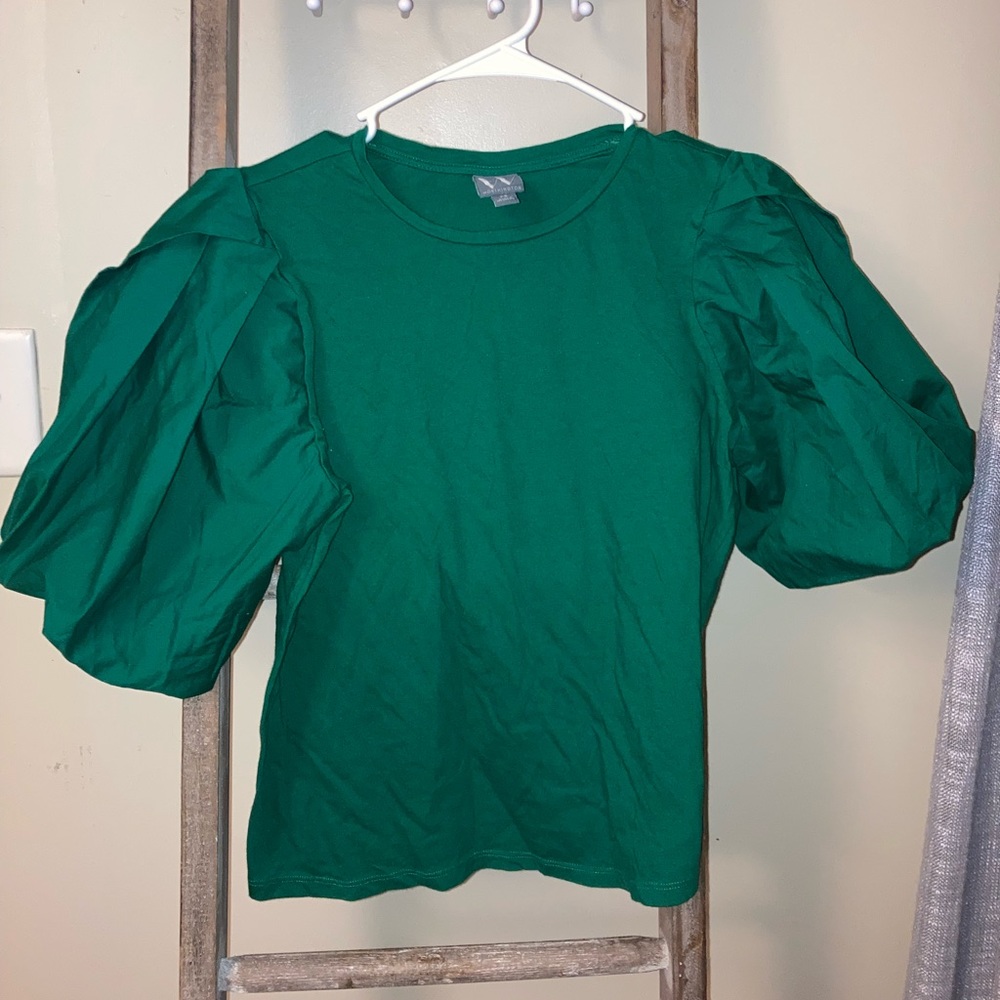 Worthington green puff sleeve top